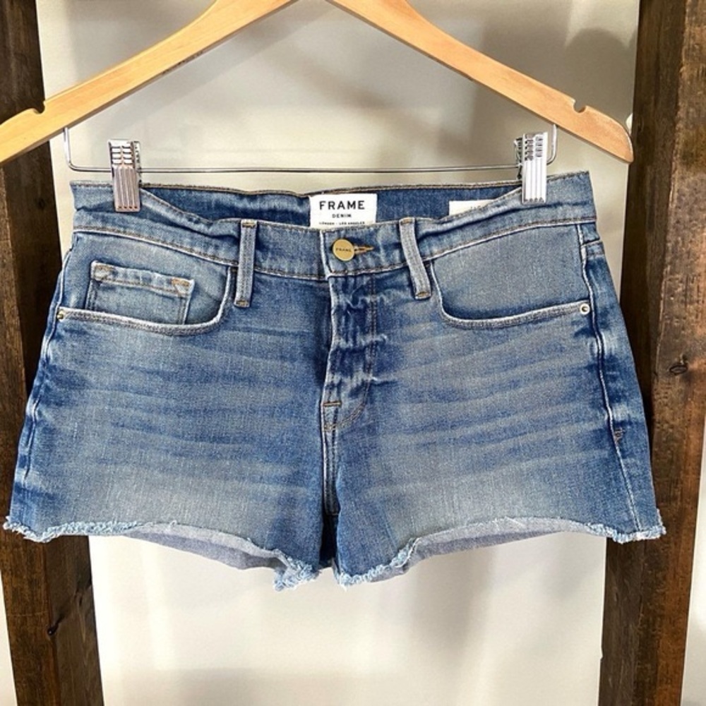 Aritzia Frame Le Cutoff stretch shorts sz 26